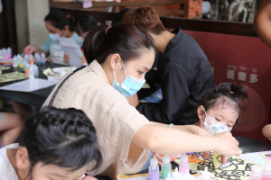 沙畫工作坊小小學員來報到